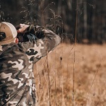 Stań się niewidzialny: terenowe sztuczki kamuflażu dla fotografa przyrody